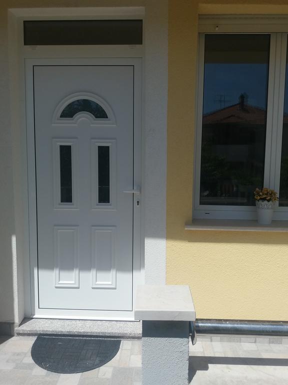 Apartment Lara Trogir Zewnętrze zdjęcie